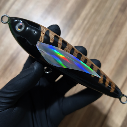 hooked vemon 13 cm, 50 g